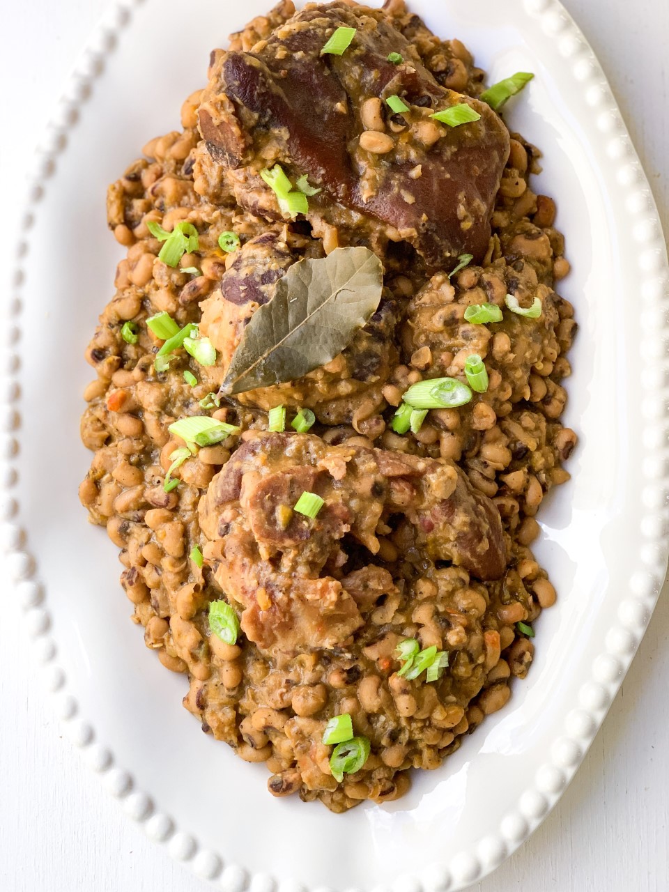 Slow Cooker Black Eyed Peas with Ham Hocks 2 Creole Contessa