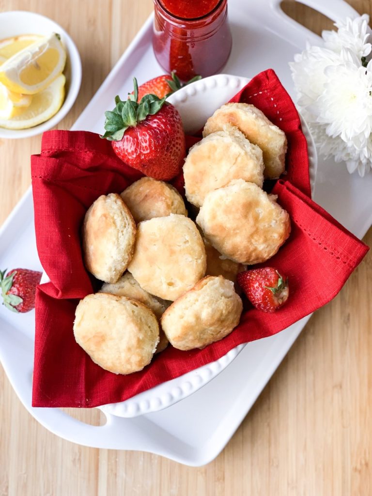 Sweet Biscuits with Strawberry Jam Creole Contessa